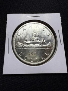 1957 1WL Canadian Silver Dollar Coin 80% $1 - Scarce One Waterline Variety - Bild 1 von 2
