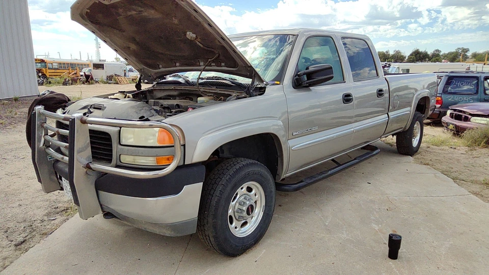 Sierra 2500 HD 2001 2002 2003 cubierta de distribución OEM 8,1 L 12566113 Foto 1 de 4