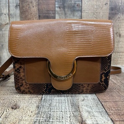 Bandolera Rachel Zoe Serpiente Texturizada Foto 1 de 4