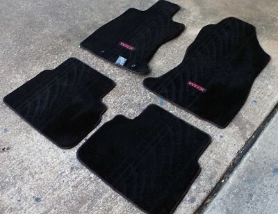 Juego de alfombrillas interiores delanteras y traseras Subaru WRX 2022 y nuevas Foto 1 de 4