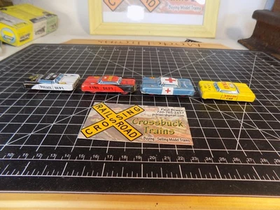 HO Set/4 Japanese LITHO tinplate vehicles:  FD, PD, AMBULANCE, TAXI (112101) - Image 1 of 4