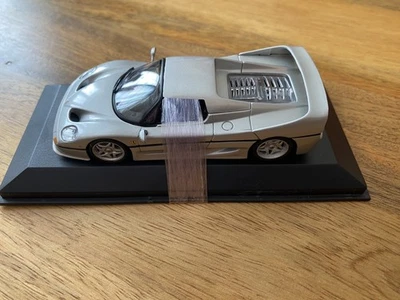 MINICHAMPS 1995 Ferrari F50, plata, 430 075150 Foto 1 de 4