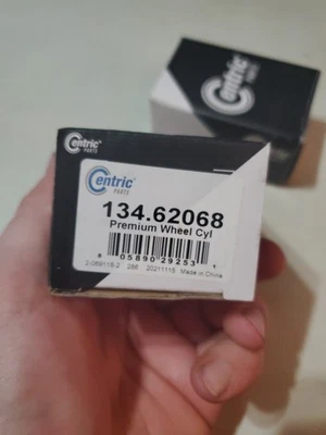 2x Rear Wheel Cylinders- 134.62068-  For 2005-2008 Chevrolet  Cobalt - Image 1 of 3