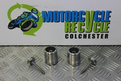 Pesi terminali barra Triumph Trophy 1215 SE con viti dal 2012 al 2017 1200 B155 - Immagine 1 di 4