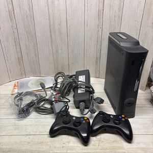 Xbox 360 Black Console 120 GB With Cables - Console Tested 2 Remotes - Picture 1 of 7