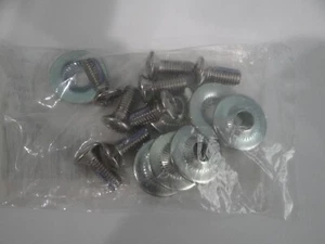 Burton Snowboard M6 Mounting hardware - 1 set - Picture 1 of 2