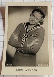 Actress LIEN DEYERS | Portrait Photo - Trading Card #4408