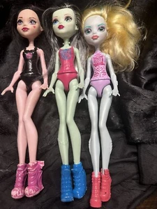 Monster High Puppe 3 Stück Draculaura, Frankie Stein, Lagoona Blue BASIC Puppen - Bild 1 von 24
