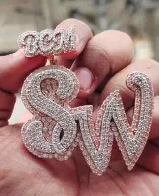 Colgante personalizado redondo de diamantes creados en laboratorio de 3 quilates para hombre enchapado en oro rosa de 14 quilates plateado Foto 1 de 4