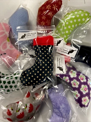 Random selection SET OF 5. Extra Strong Catnip Cat Toys, Christmas NEW. UK made - Image 1 of 3