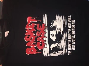 Korbkoffer klassisches T-Shirt - Bild 1 von 1