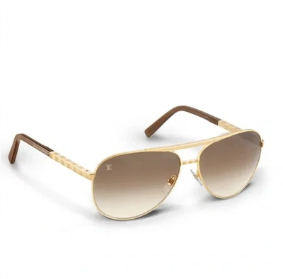 Louis Vuitton - Gafas de sol de aviador piloto de metal dobladas "Attitude" Foto 1 de 4