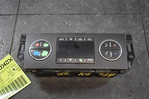 2007 - 2009 GMC Sierra 3500HD Dual Zone Auto Temp Control Panel HAC 25869948 - Picture 1 of 3