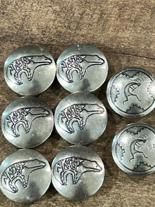 CUBIERTAS DE BOTONES DE OSO DE PLATA ESTERLINA NATIVA AMERICANA Y SÍMBOLOS TRIBALES, A PRESIÓN - Imagen 1 de 4