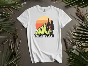 Camiseta con Capucha Comfort Color Caminata Yeah Montaña Senderismo Hombres Mujeres Unisex AD122 - Imagen 1 de 5