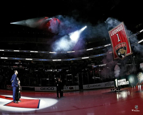 Roberto Luongo Florida Panthers Unsigned Jersey Retirement Night Photo Cover