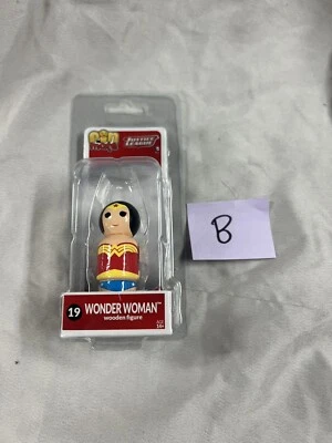 Figura de madera DC Wonder Woman #19 B 2" Pinmate BiFBang Pow! 2016 Foto 1 de 4