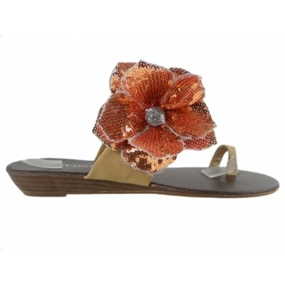 Beige Frauenschuhe auf Flip-Flops mit Keilabsatz - Bild 1 von 4