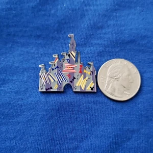 2025 DLR Disneyland Hidden Mickey Disney Castle Dapper Dan Disney Pin - Picture 1 of 2