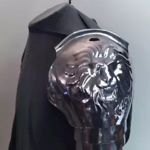 Hand Forged SCA Lion Head Shoulder spaulder pauldron gladiator armour - Picture 1 of 6