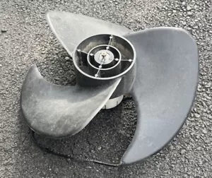 LG 5901A10033A 4681A20122B Fan Motor And Blade LAU126HNP USED - Picture 1 of 5