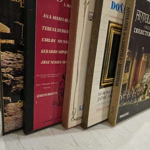 Collection of 5 Spanish Operatic Zarzuelas. 2 To 3 Records Each Case. - Picture 1 of 8