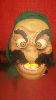 Hombre Mask - Image 1 of 2