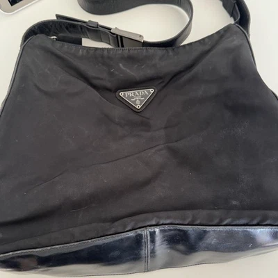 普拉达黑色 Nero Tessuto 尼龙单肩包手提包皮革可调节肩带复古 — 第 1/4 张图片