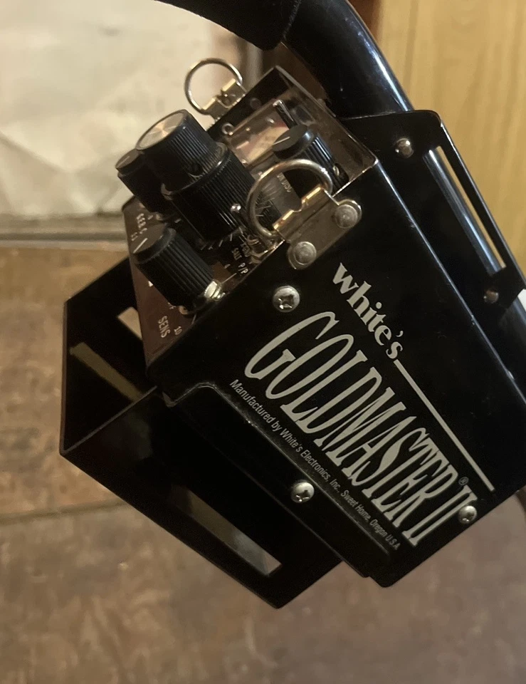 Garrett Goldmaster 24K Metal Detector w/ Waterproof Coil - Image 1 of 4