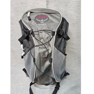 Zaino Osprey Daylight 13L nero grigio H20 idratazione escursionismo *senza vescica* - Foto 1 di 5