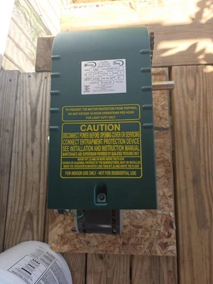 Manaras OPERA MH Model MLT Trolley Commercial Garage Door Opener - Image 1 of 4