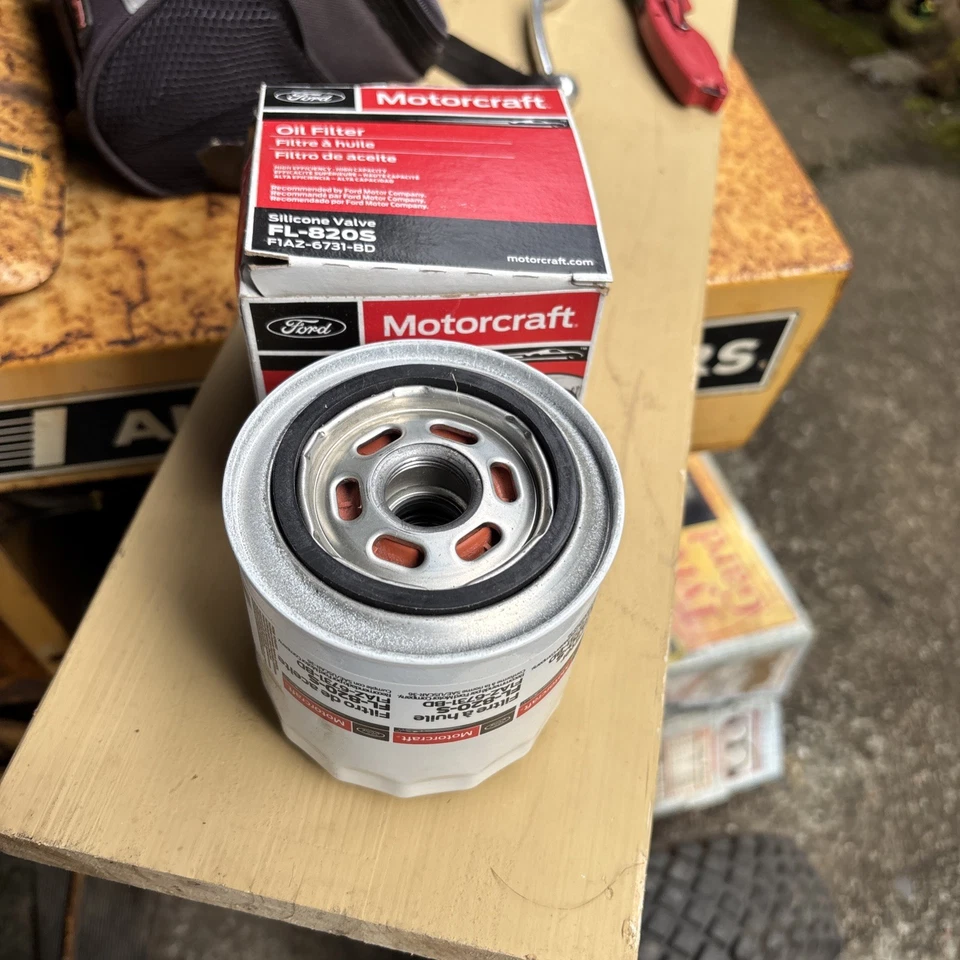 Motorcraft OEM FL820S Oil Filter - Image 1 of 1
