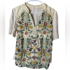 Anthro Tiny Burning Torch Embroidered V Neck Top Size M Bohemian Fairy Dainty - Bild 1 von 7