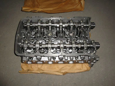 Audi A8 S8 W12 Cylinder Head 07C103266AX 6,0 420 Ps Azc Motor Cylinder 1-6 New - Image 1 of 4