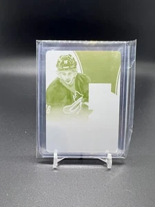2013-14 Panini Rookie Anthology Printing Plates Yellow #119 Elias Lindholm 1/1 - Picture 1 of 2