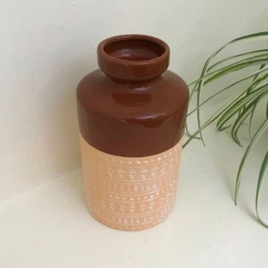 Brand New Autumnal Vase in Deep Terracotta Colour with Geometric Detailing - Picture 1 of 3