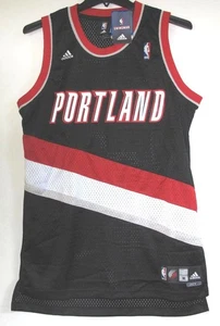 CAMISETA NEGRA ADIDAS PORTLAND TRAIL BLAZERS SWINGMAN EQUIPO EN BLANCO 2XL - Imagen 1 de 7