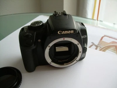 Canon EOS 400D / EOS Digital Rebel XTi 10.1MP Digitalkamera - Schwarz, defekt !! - Bild 1 von 4