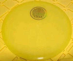 Discmania Glow Tactic DNA Series 176g - Picture 1 of 3