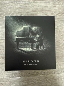 POPMART Hirono The Pianist Edizione Limitata Figure Designer Art Toy Autentico - Foto 1 di 6