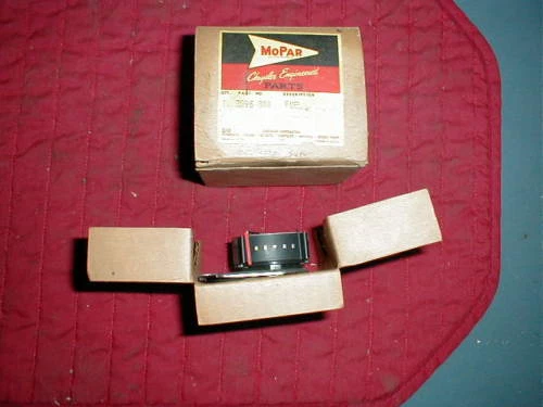 Nuevo de Lote Antiguo Mopar 1960 Dodge calibre de combustible Dardo Polara Matador Foto 1 de 1