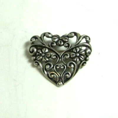 Broche prendedor corazón CAROLYN POLLACK RELIOS plata esterlina diseño floral Foto 1 de 4