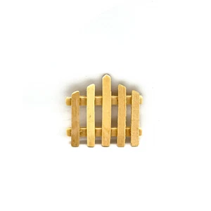 Confezione 5 x 5 cm cancello recinzione in legno mini modello fata diorama picchetto casa delle bambole - Foto 1 di 2