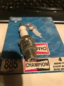 CHAMPION SPARK PLUGS L6VC FREE SHIPPING! YOU GET FOUR! LAST ONE I HAVE! - Picture 1 of 1