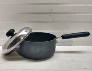 Meyer Circulon Casseruola Anodizzata Antiaderente 2 Qt Burro Gravy Pentola e Coperchio - Foto 1 di 7