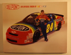 Jeff Gordon 1995 NASCAR Lobby Card, Hendrick Motorsports/Du Pont 8”x 10”. sehr guter Zustand+ - Bild 1 von 4