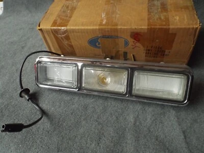 Lámpara de estacionamiento Mercury Marquis/Marauder X100 1970 luz de señal de giro Ford 70 OE Foto 1 de 4