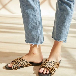 Jenni Kayne Pony Hair Crossover Sandals Sie US 9 - Picture 1 of 11
