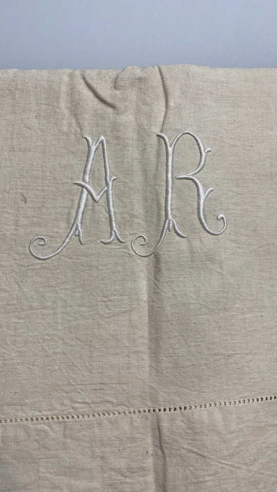 Drap ancien en métis  avec jours  monogramme AR brodé main/6663V0 - Photo 1/4