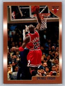1998-99 Topps Michael Jordan #77 - Chicago Bulls - Picture 1 of 2